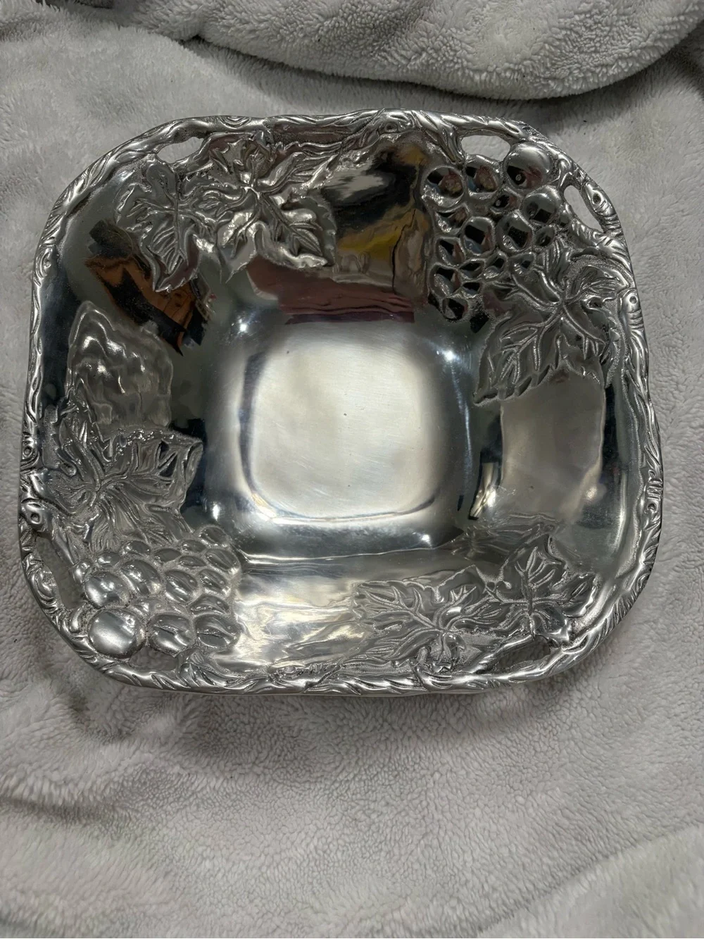 Vintage Square Cast Aluminum Grape Vine Serving Bowl - Arthur Court Style (Twin)